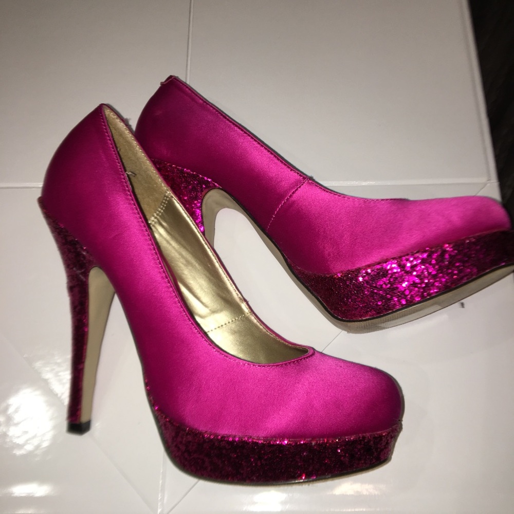 NEW Madden Girl “Torrie” Pink Platform Pump Size 7 - Picture 2 of 8